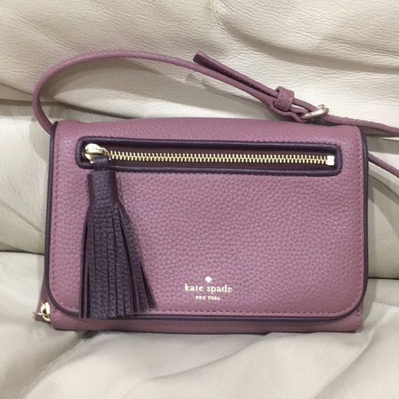 kate spade Handbags - Kate Spade Tassel Crossbody Purse Bag